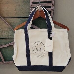 Gap x Doen Logo Tote